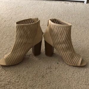 Cute opened toe heels